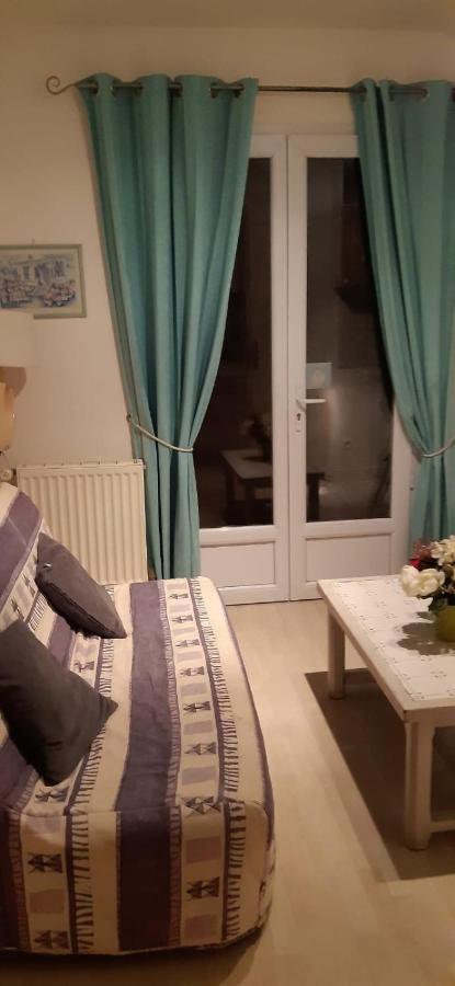 La Petite Sirene Pensionat Sahurs Exteriör bild